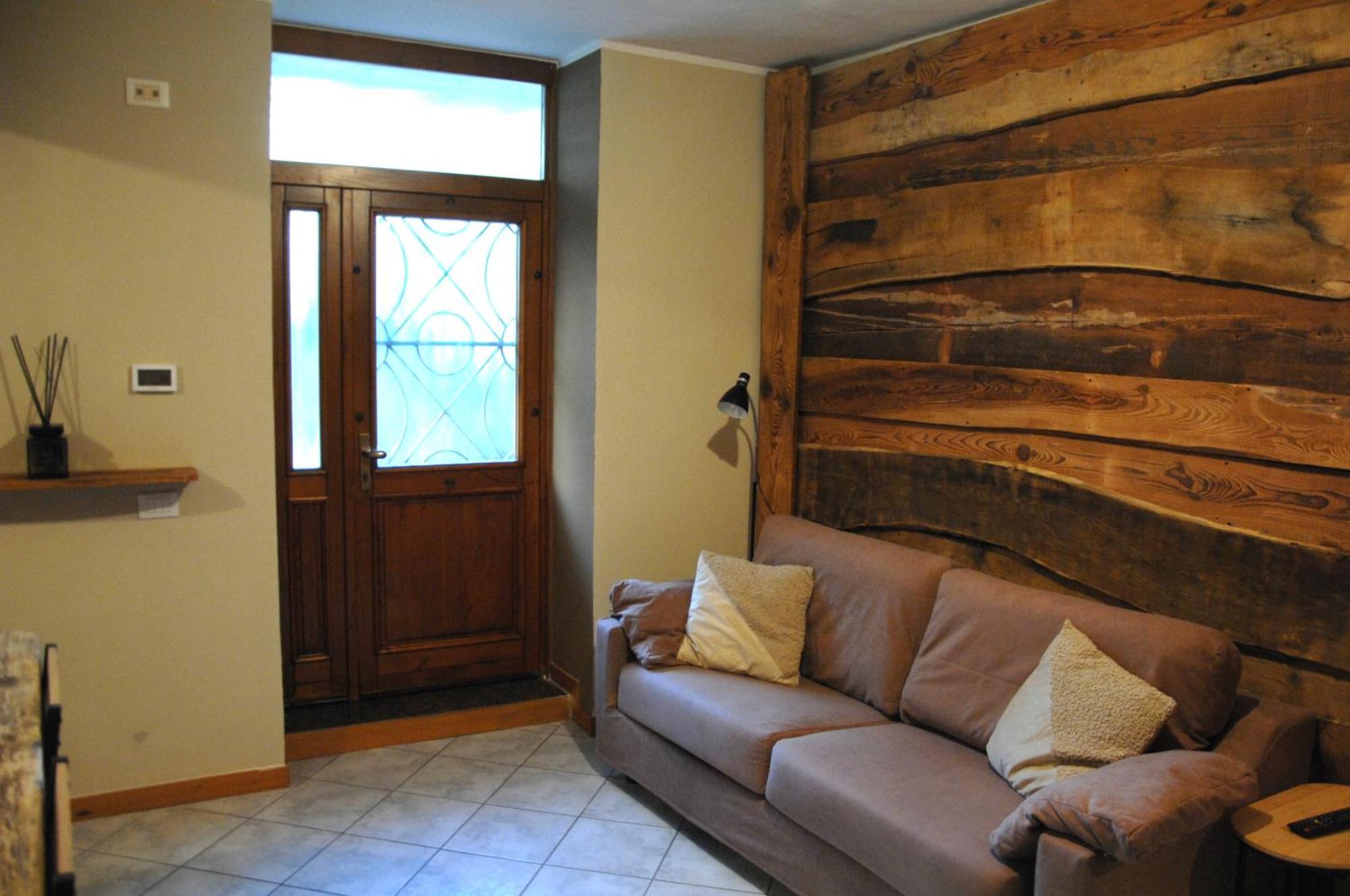 Typical Apartment In Valtellina Sondrio Exterior foto