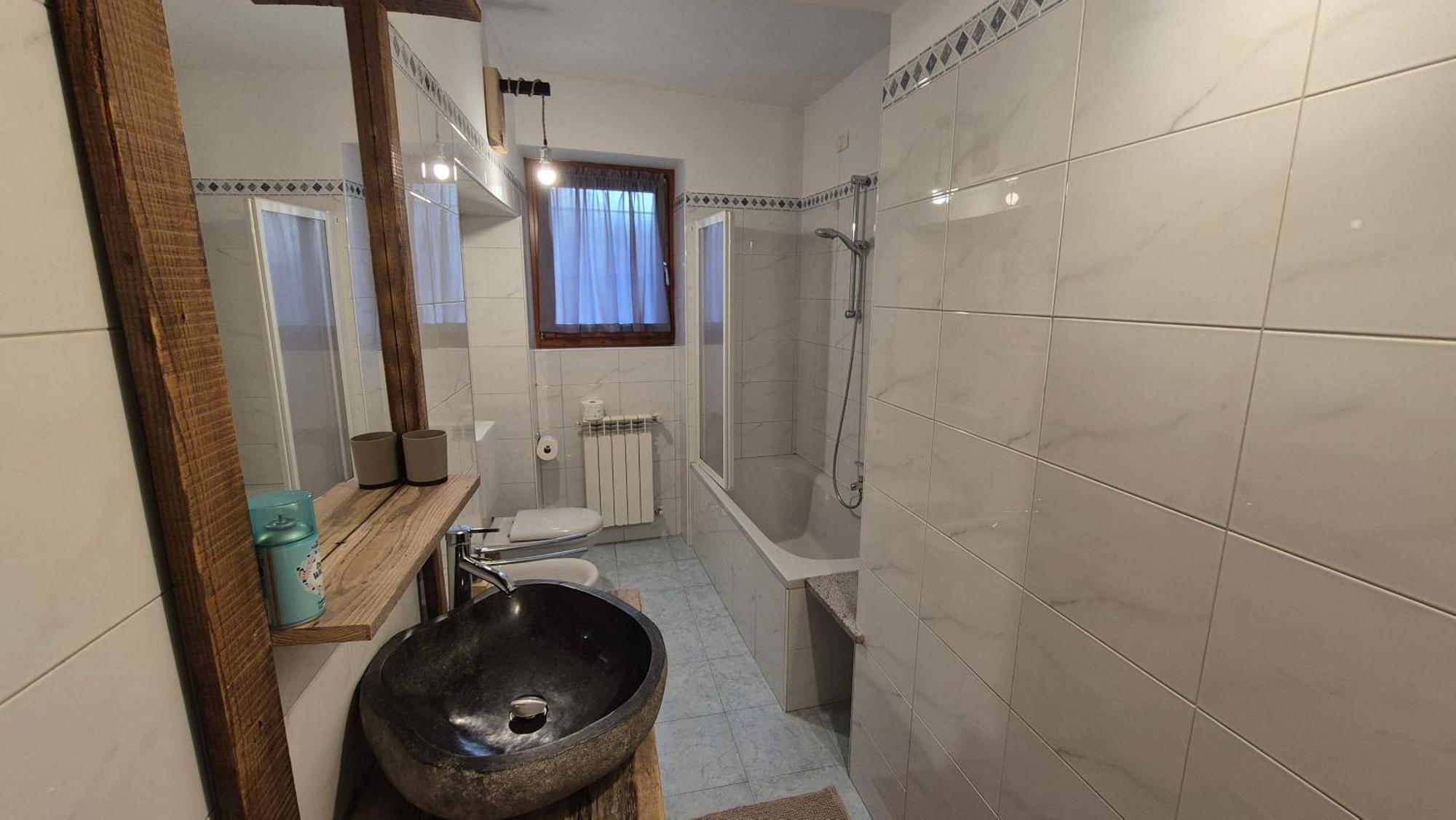Typical Apartment In Valtellina Sondrio Exterior foto